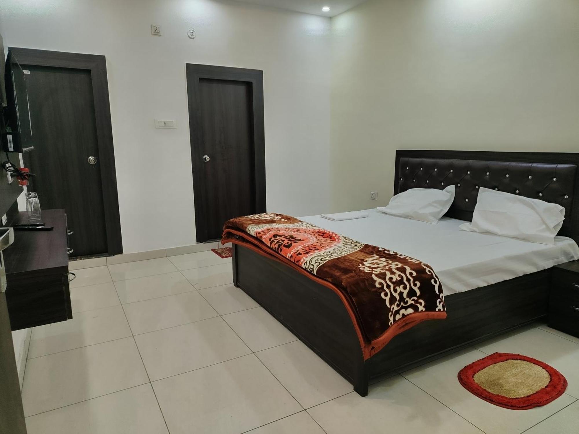 Hotel Dev International Khalilabad المظهر الخارجي الصورة