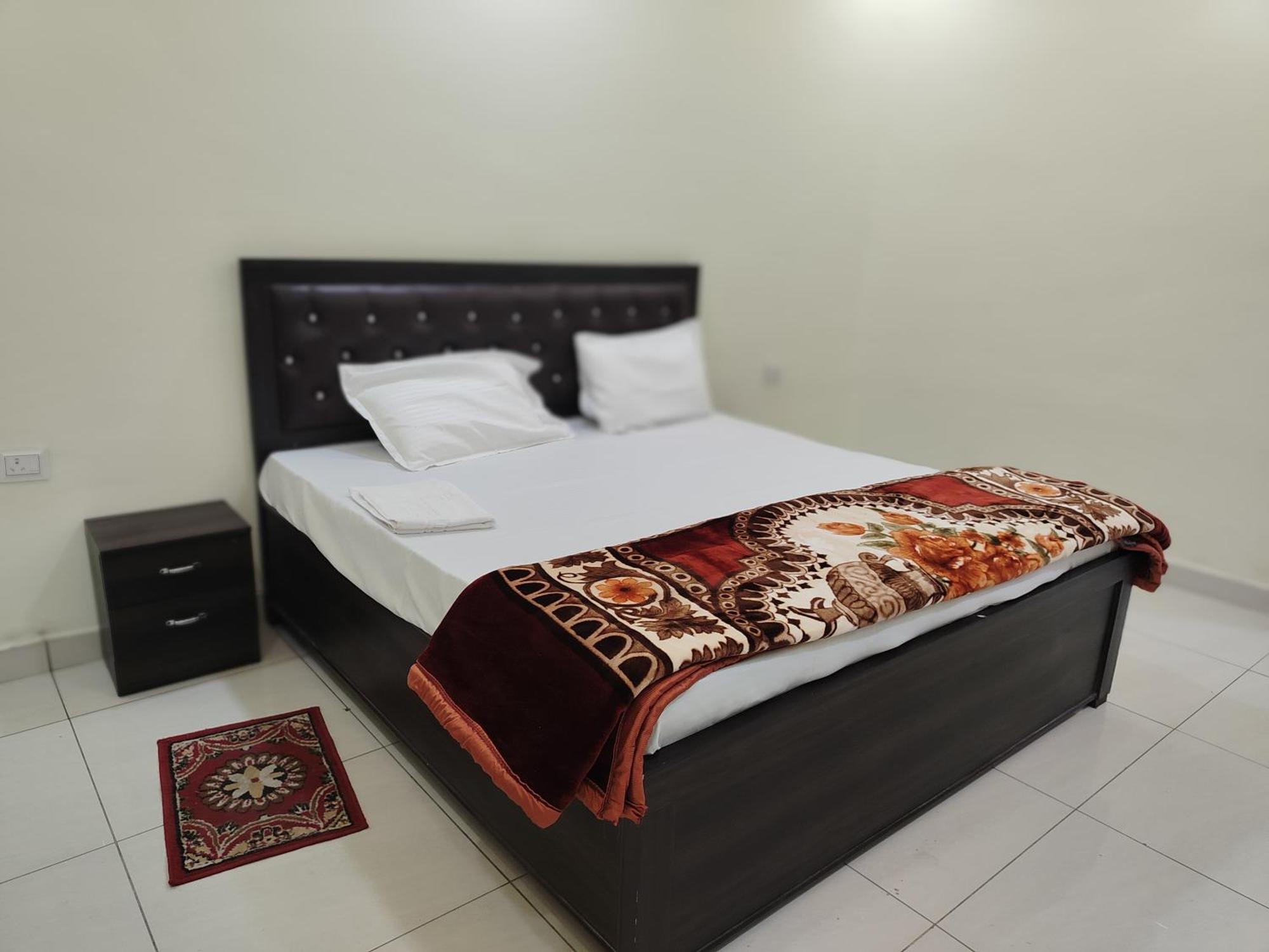 Hotel Dev International Khalilabad المظهر الخارجي الصورة