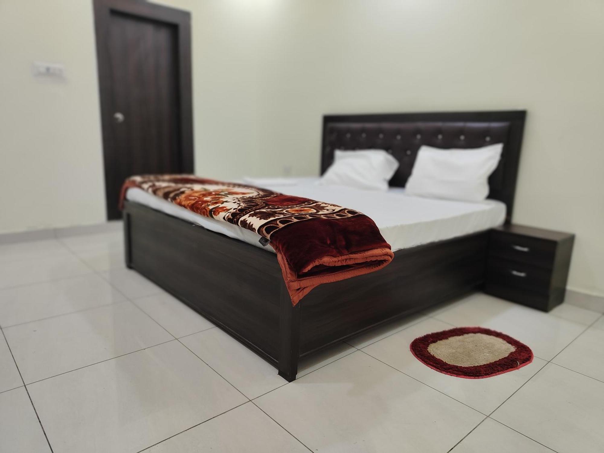 Hotel Dev International Khalilabad المظهر الخارجي الصورة